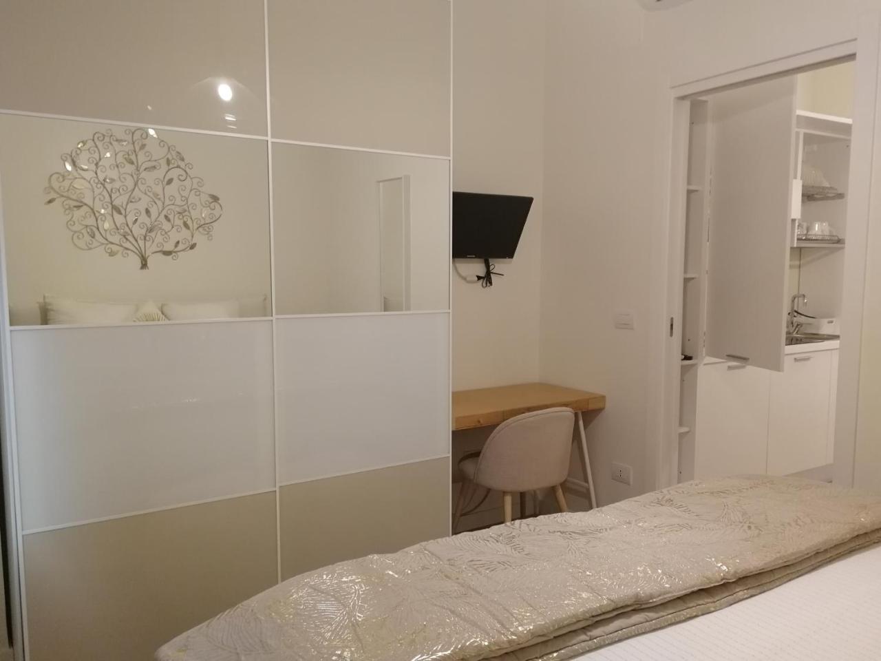 Gatto Bianco Apartment Bari Luaran gambar